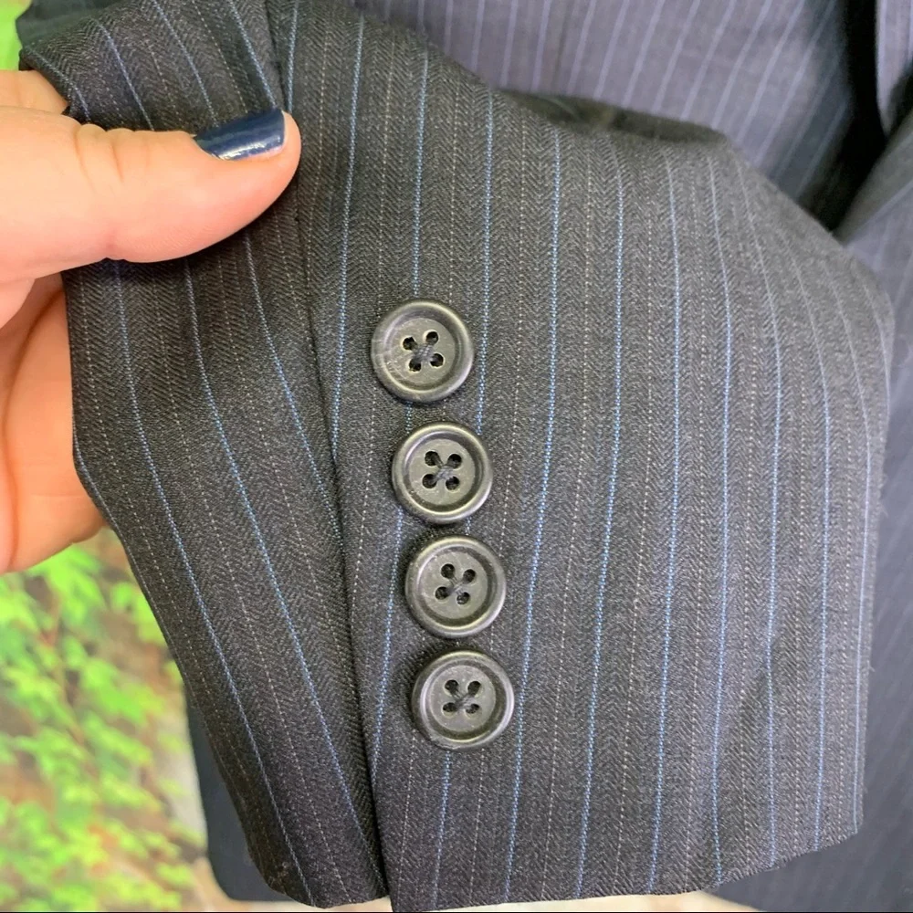 BURBERRY LONDON Classic Heritage Gray Pinstriped Wool Sports Jacket, 42R